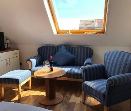 Haus Rotdorn Haus Rotdorn * 노르데메이